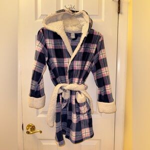 Girl’s Hooded Robe Plaid Blue Pink and White Size Large